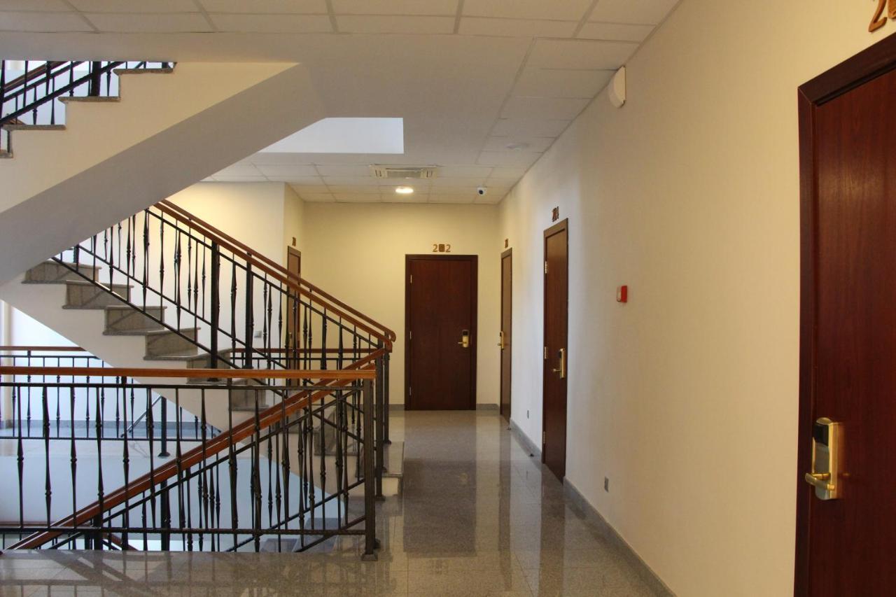 Leon Boutique Hotel Sukhumi Ngoại thất bức ảnh