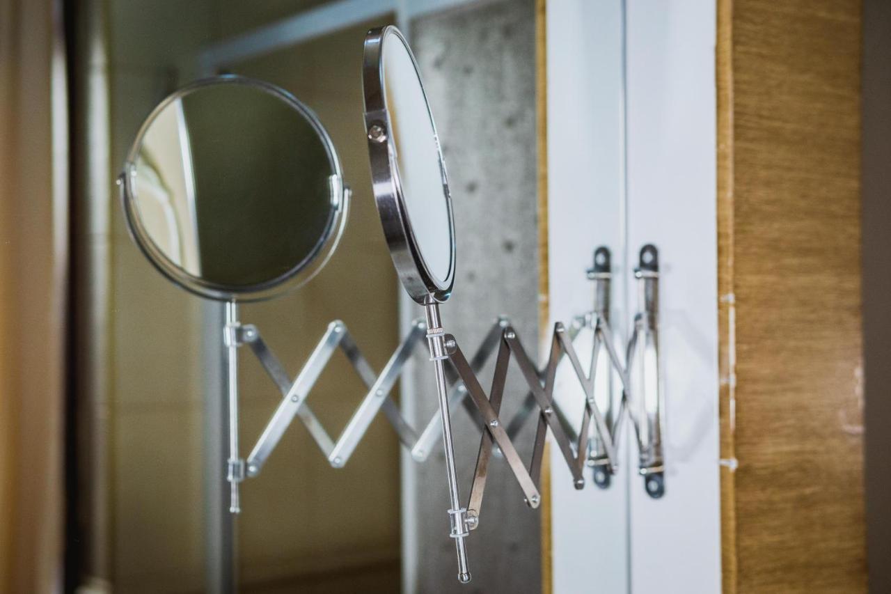 Leon Boutique Hotel Sukhumi Ngoại thất bức ảnh