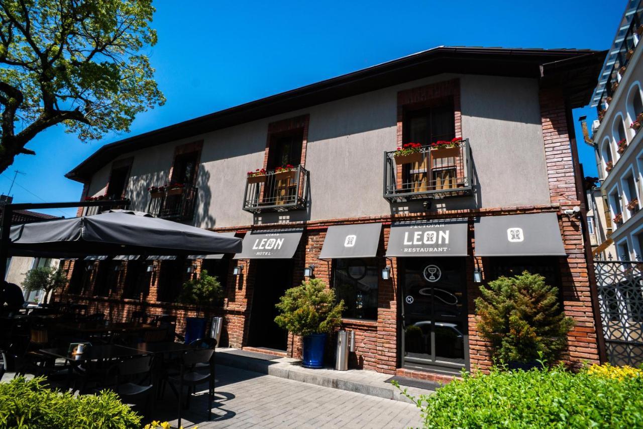 Leon Boutique Hotel Sukhumi Ngoại thất bức ảnh